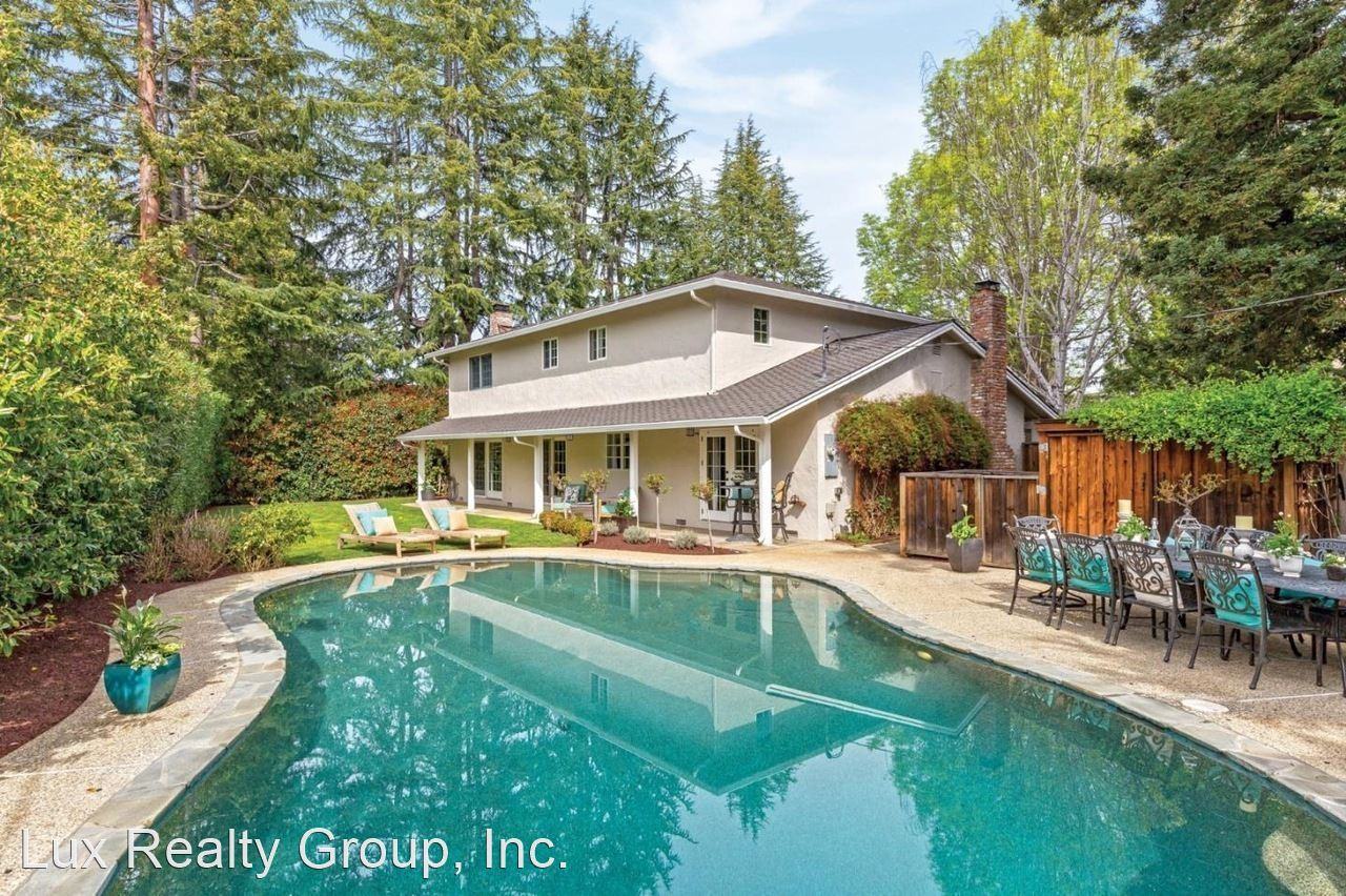 1020 Via Del Pozo - Photo 3 of 25