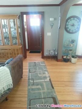 804 Home St - Photo 3 of 14