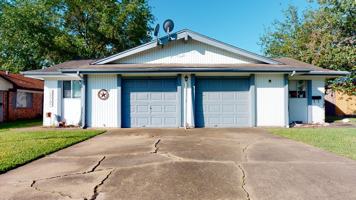 featured image of 1702 Lawyer St