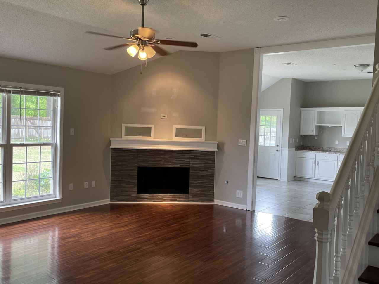 5240 Summer Wind Ln - Photo 3 of 4