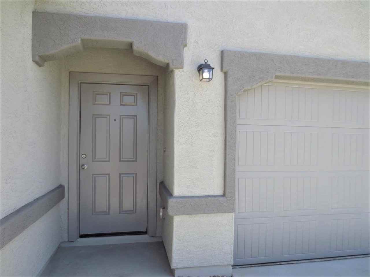 378 S Borromeo Dr - Photo 2 of 50