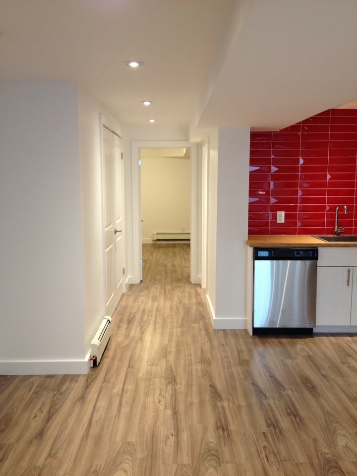 840 Ossington Ave Toronto - Photo 2 of 7