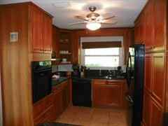 129 Pierson Ln - Photo 2 of 8