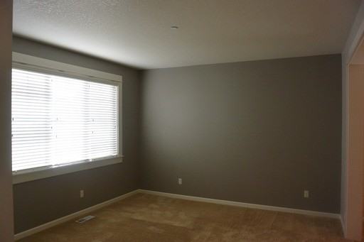 2835 NW Hill St - Photo 2 of 23