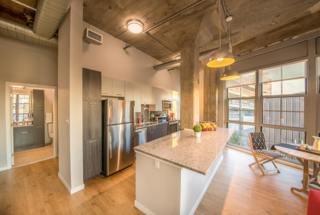 182 Broadway - Photo 3 of 11