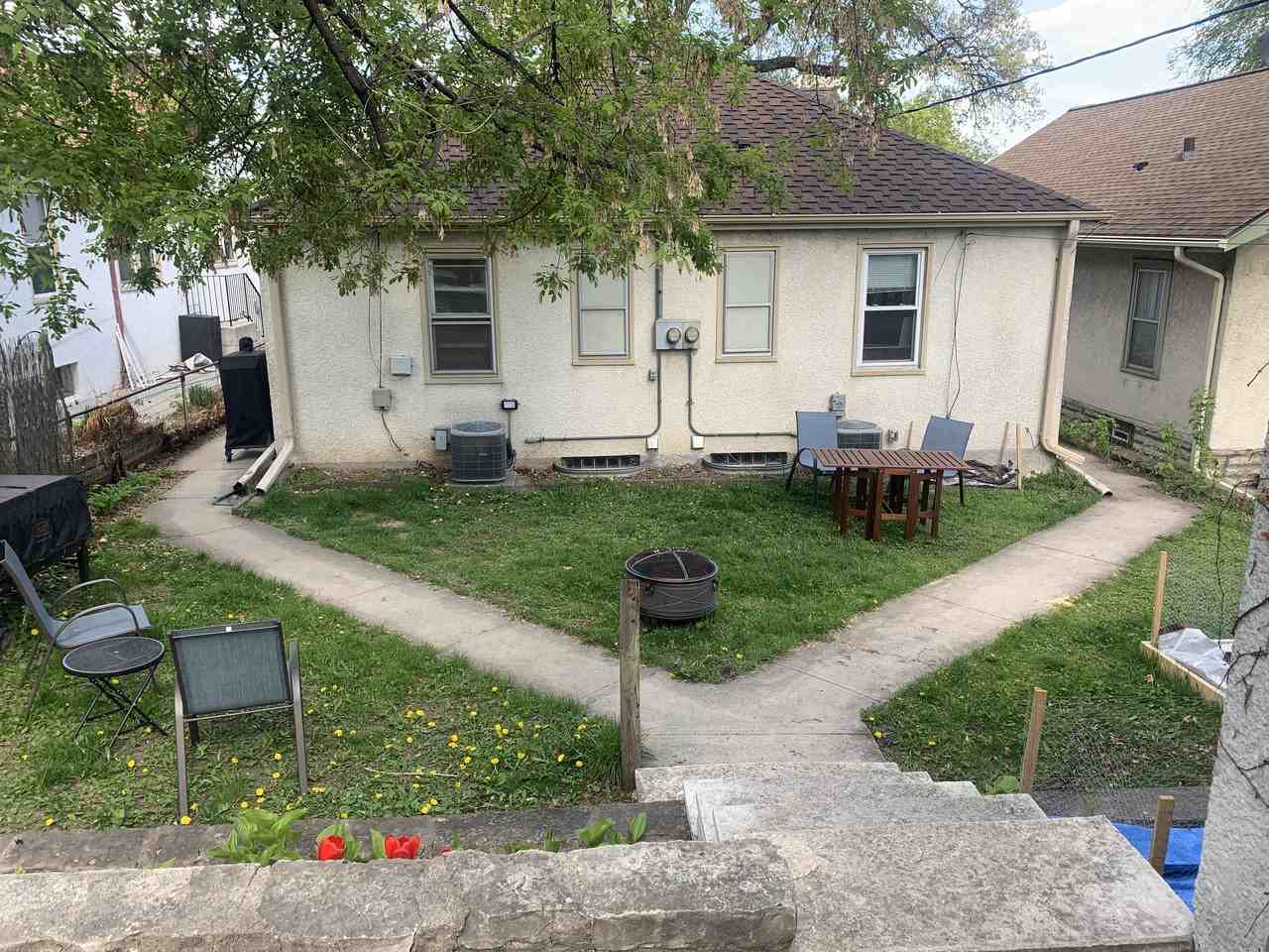 4632 Cedar Ave S - Photo 2 of 10