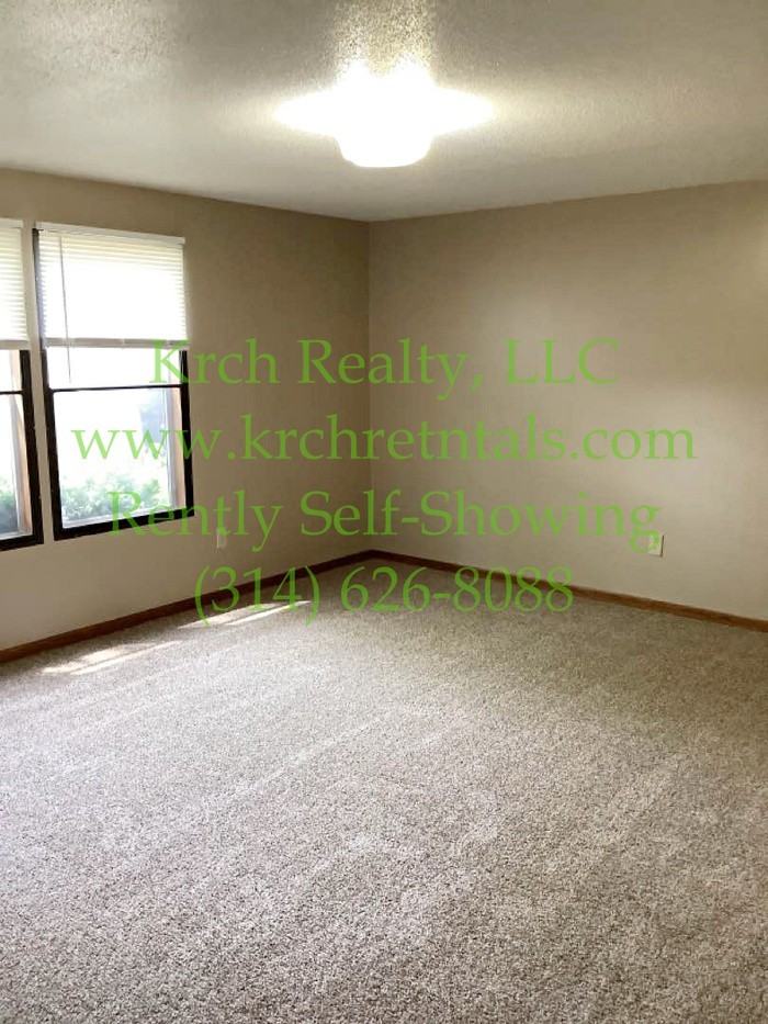 1692 Chinkapin Dr - Photo 3 of 20