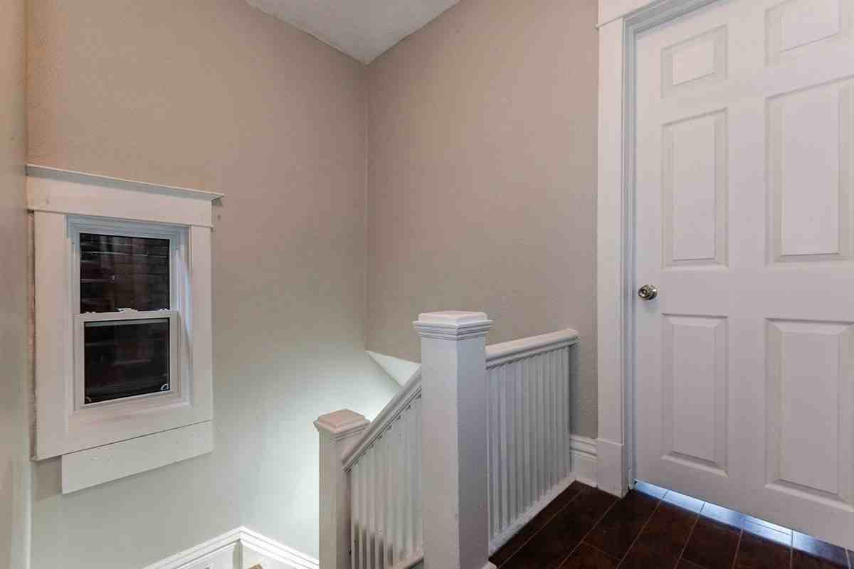 130 Wright Avenue - Photo 2 of 17