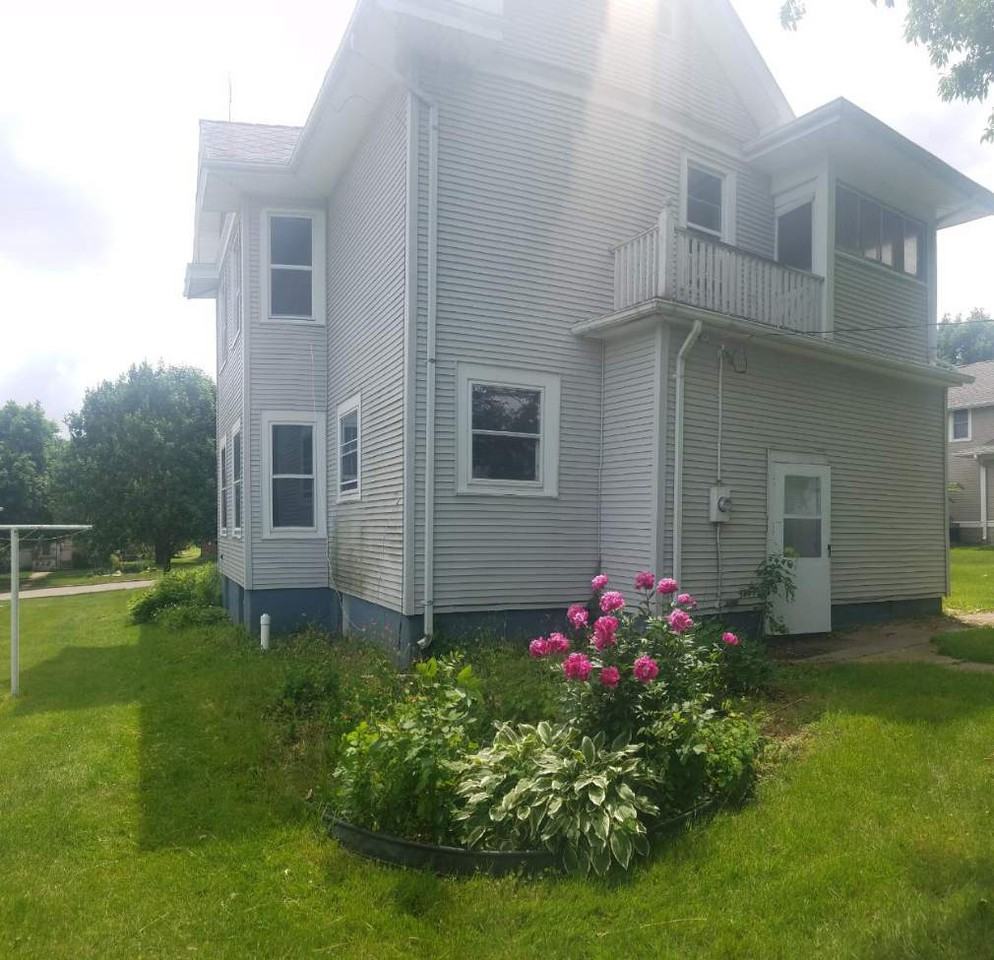 305 Broad St #1 - Photo 2 of 18