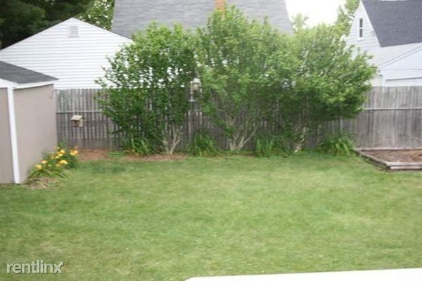 1906 W Rundle Ave - Photo 3 of 12