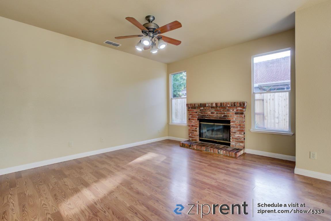 110 Camberwell Way - Photo 2 of 17