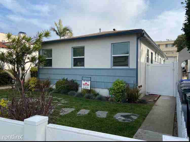 910 S Pacific Coast Hwy