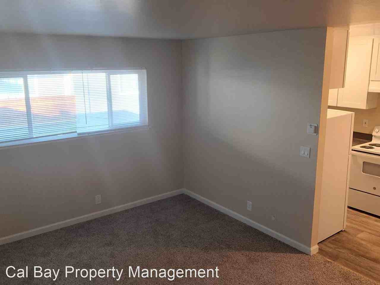 949 Villa Avenue - Photo 3 of 23