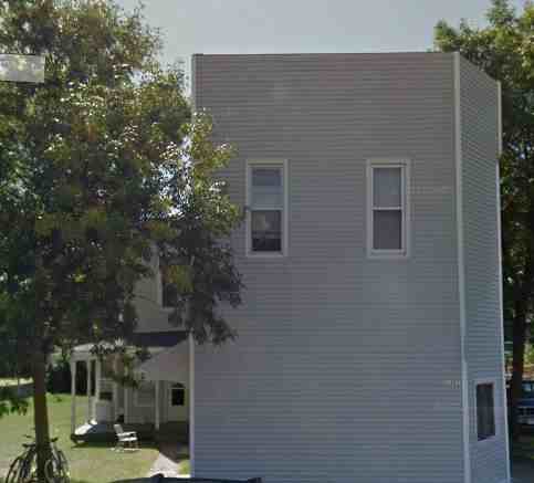 1427 Lynn Ave - Photo 2 of 4