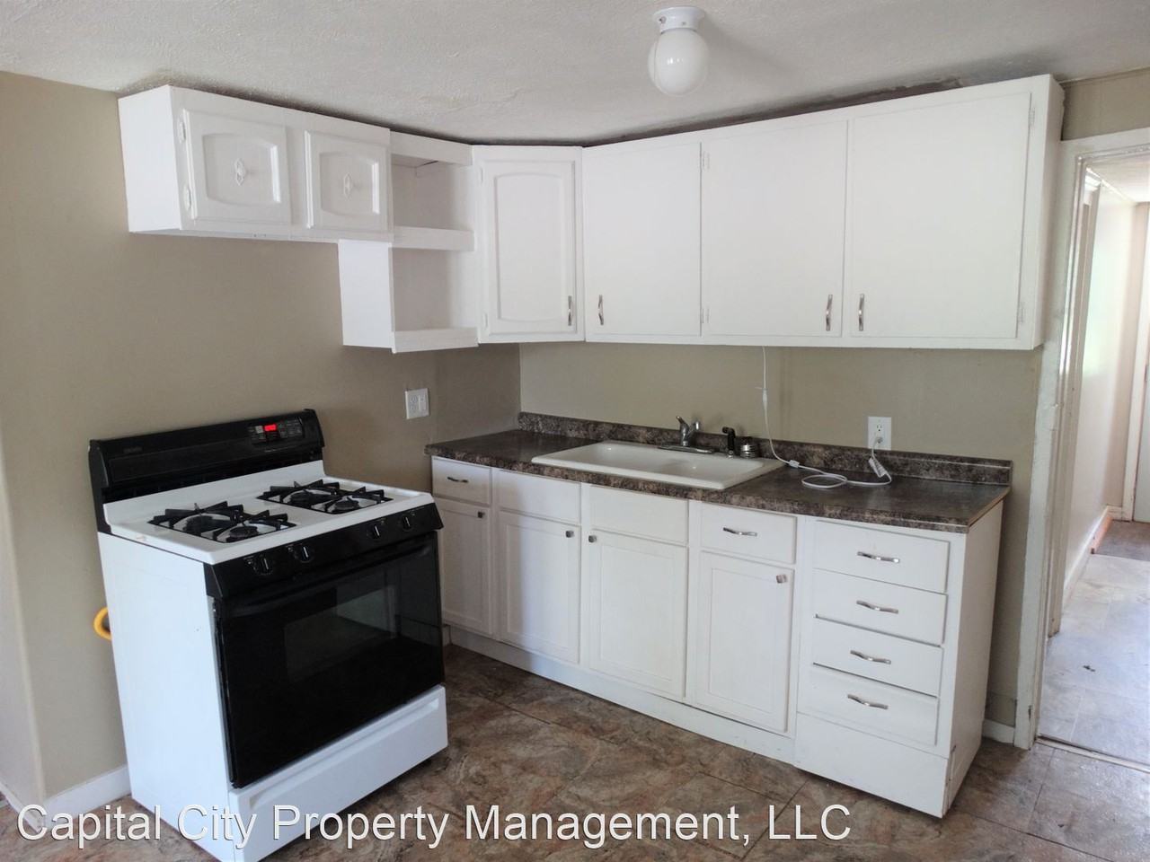 1208 Allen Ave - Photo 2 of 6