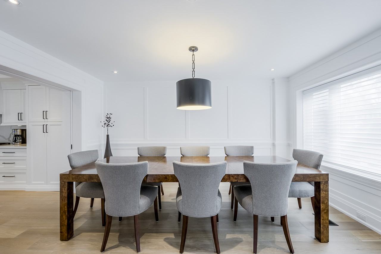 50 Thursfield Cres - Photo 2 of 35