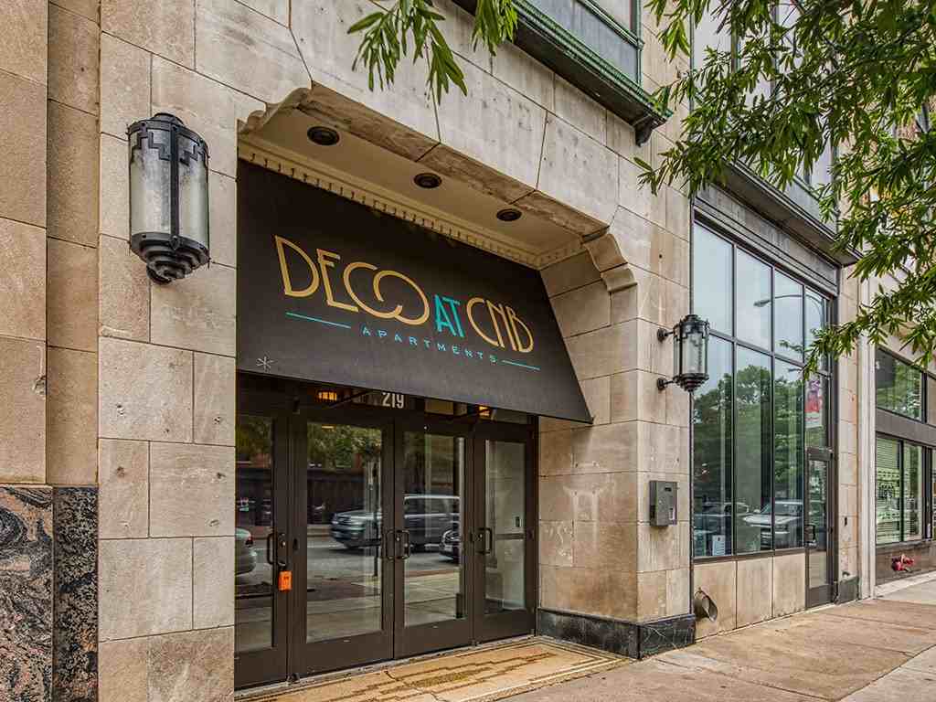 Deco at CNB - Photo 2 of 51