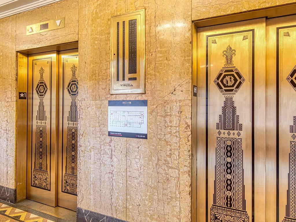 Deco at CNB - Photo 5 of 51