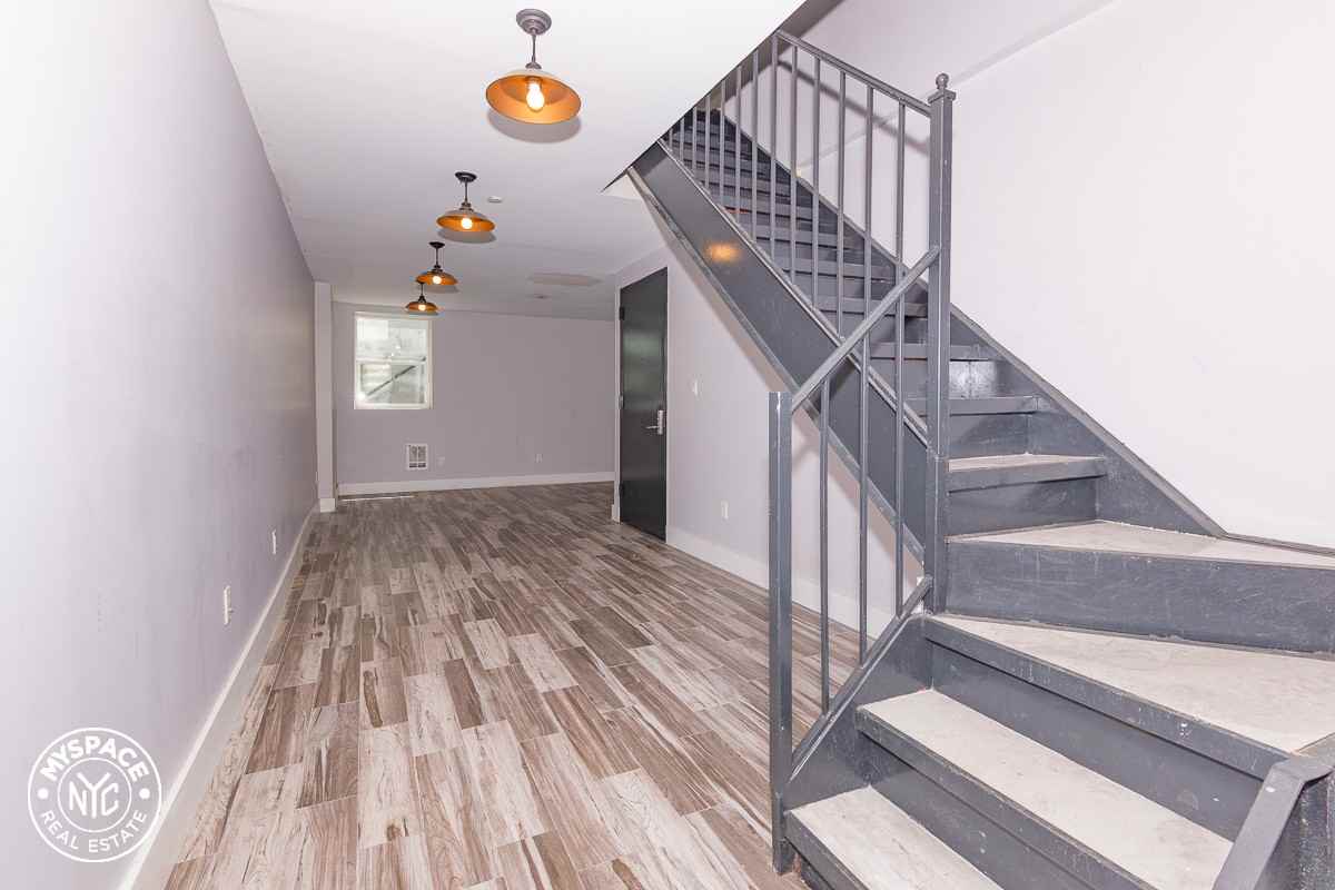 1540 E New York Ave #8J - Photo 2 of 15