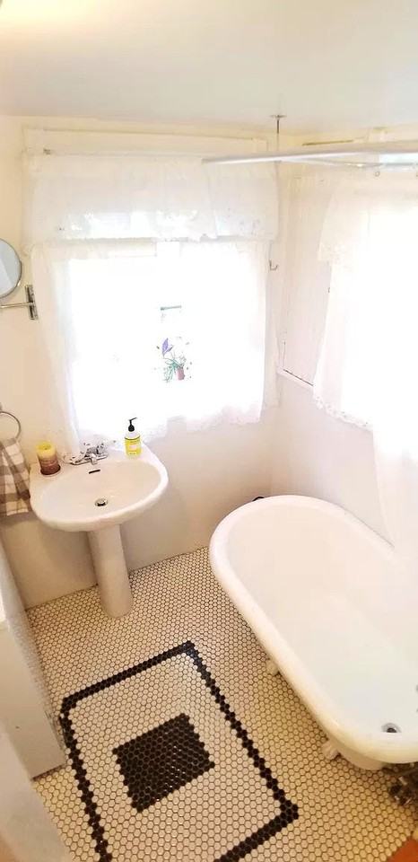 2630 S Logan St - Photo 2 of 19