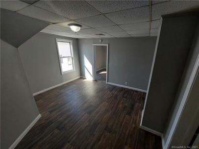 28 Walnut Avenue - Photo 2 of 8