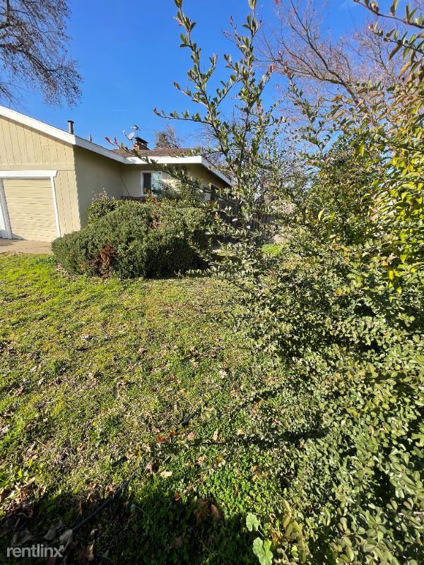 103 103 Estates Dr B - Photo 2 of 24