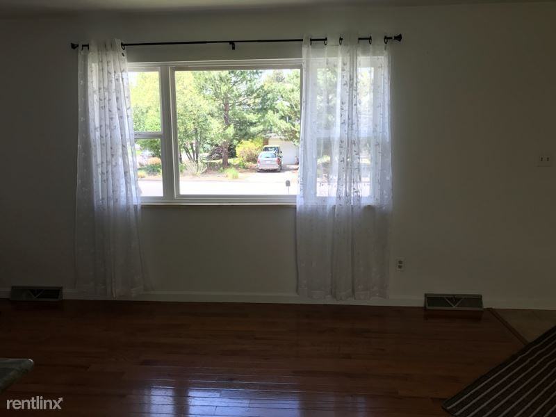 2712 Ringneck Dr - Photo 3 of 9