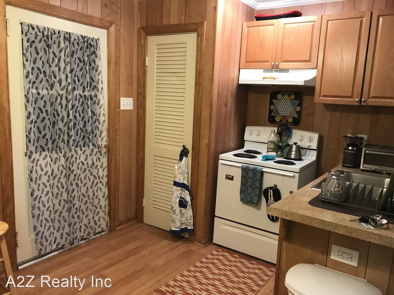 108 Huse St - Photo 3 of 8