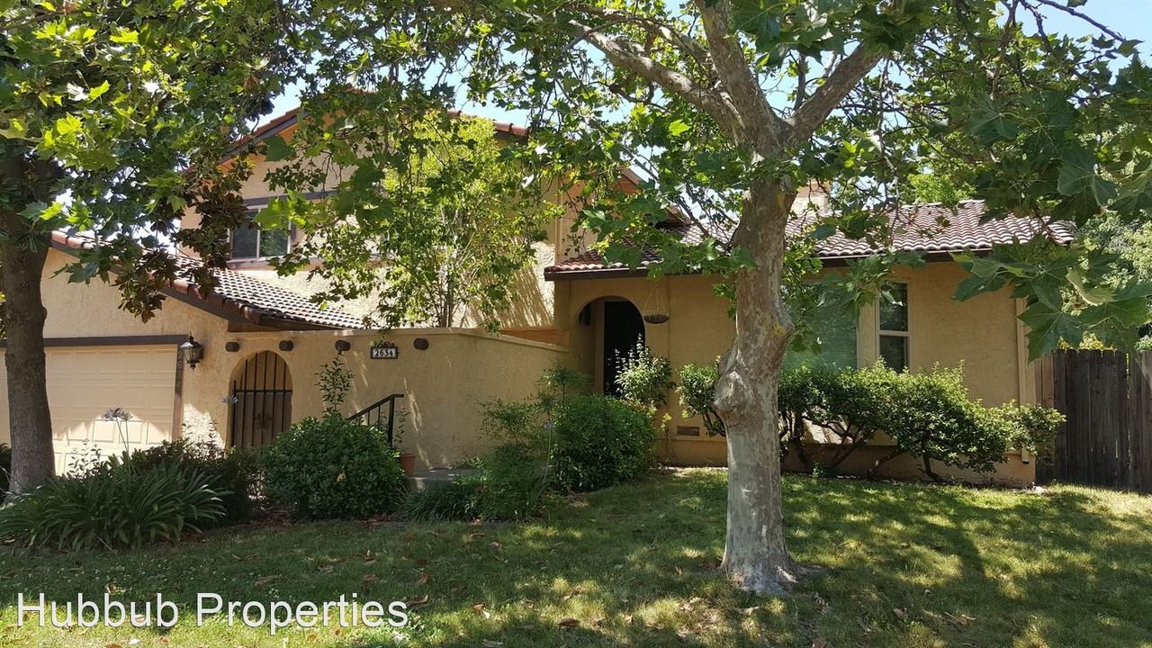 2634 Amethyst Way - Photo 2 of 16