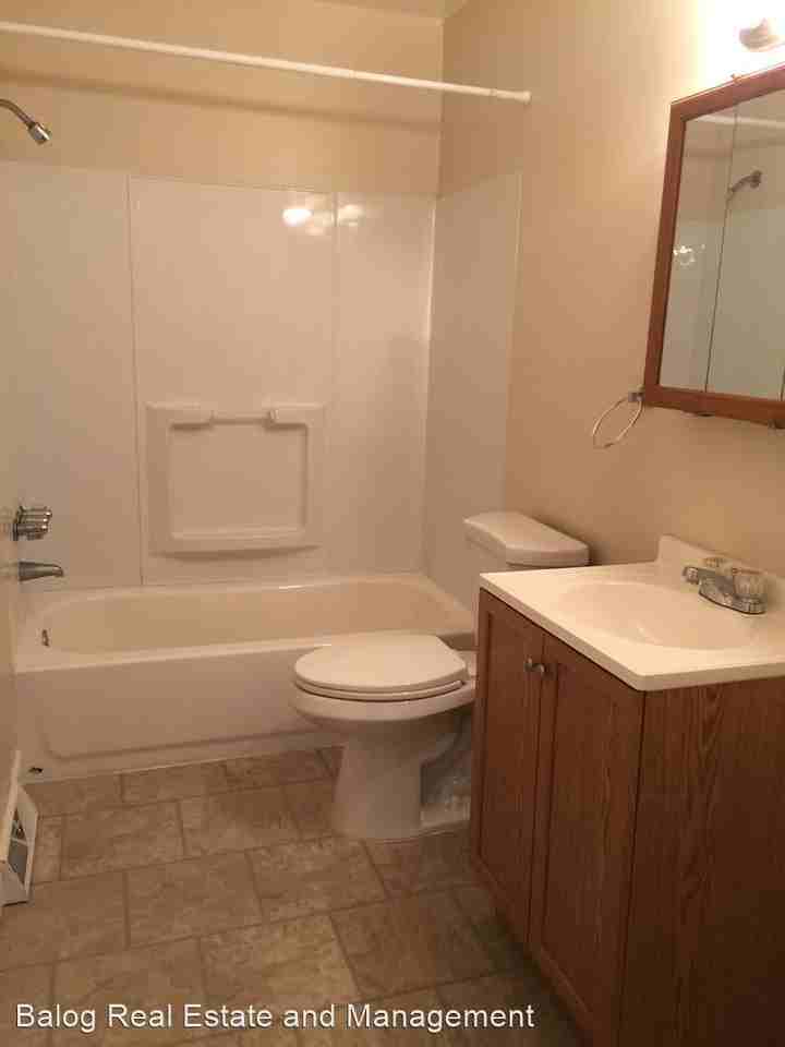 903 So. Green Road - Photo 3 of 3