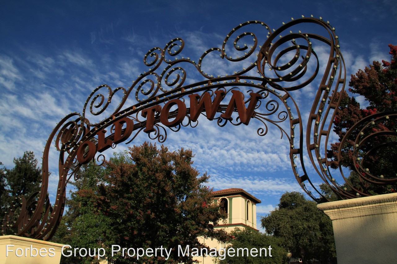 31 East Main St. - Photo 3 of 10