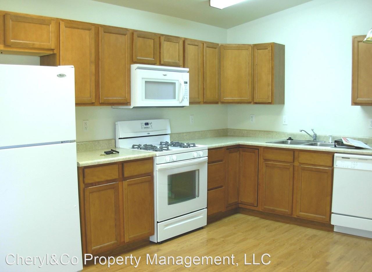 697 Bristlecone Way - Photo 2 of 8