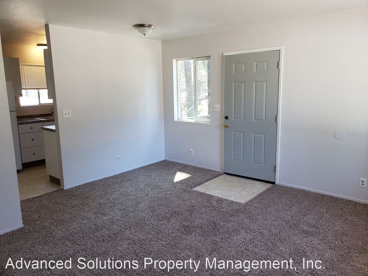 20471 Quebec St - Photo 3 of 10