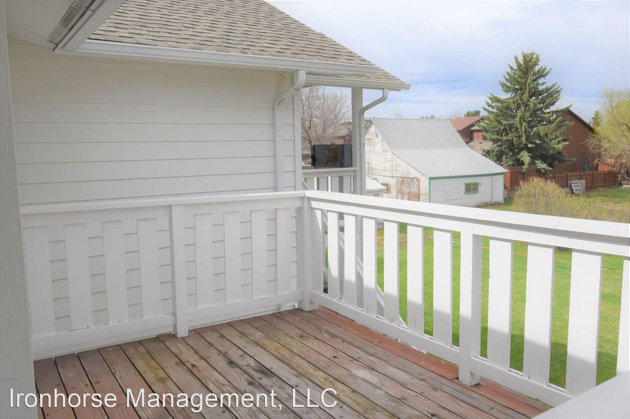 1516 West Babcock Street - Photo 3 of 21