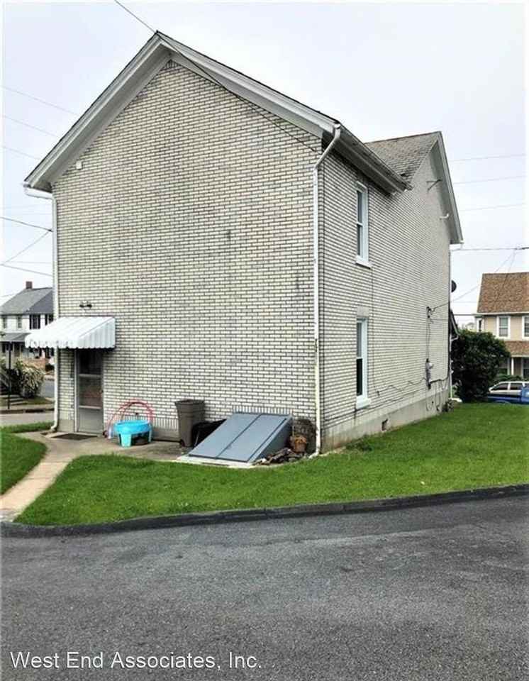 903 Washington Ave - Photo 3 of 10