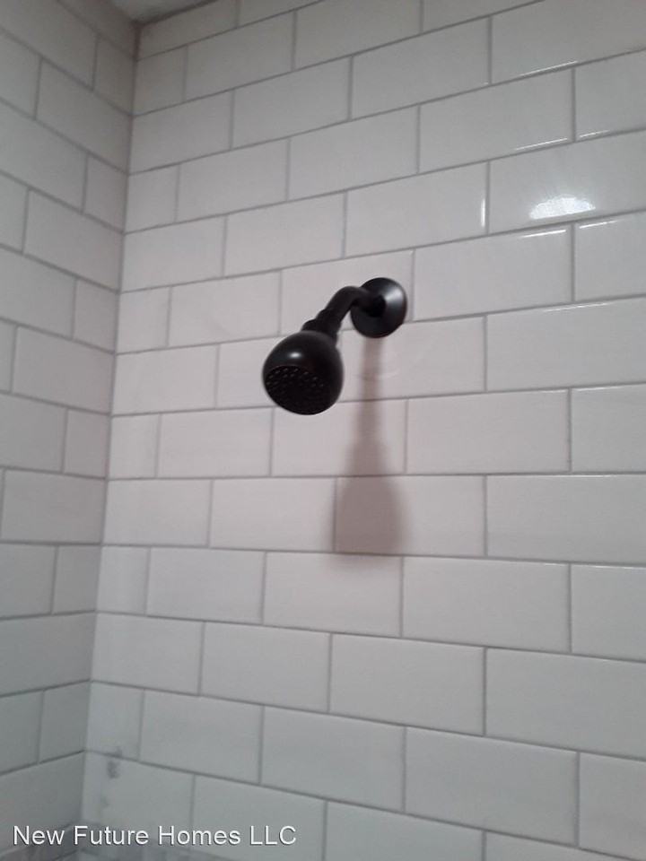 3340 N Charles Ave - Photo 3 of 35