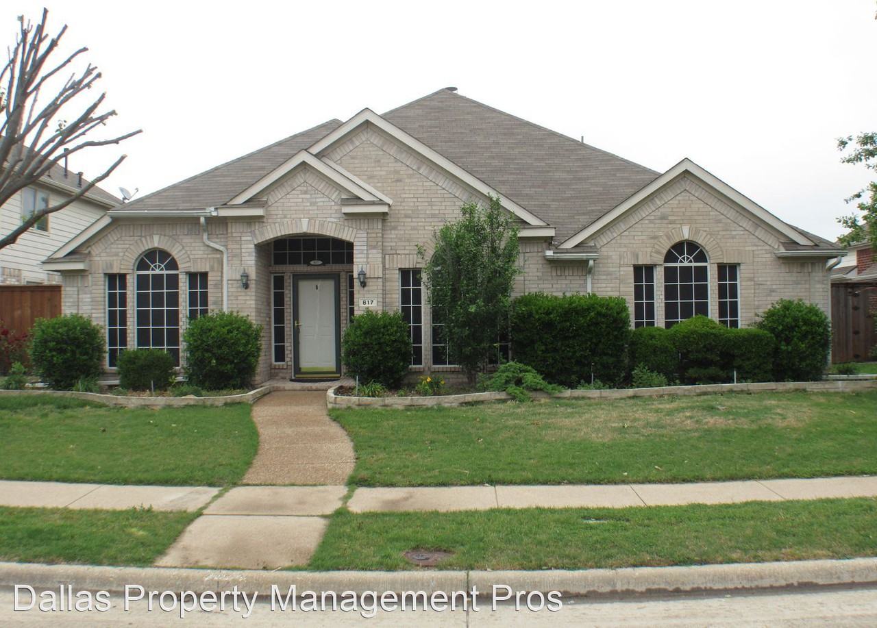 817 Idlewood Dr - Photo 2 of 34