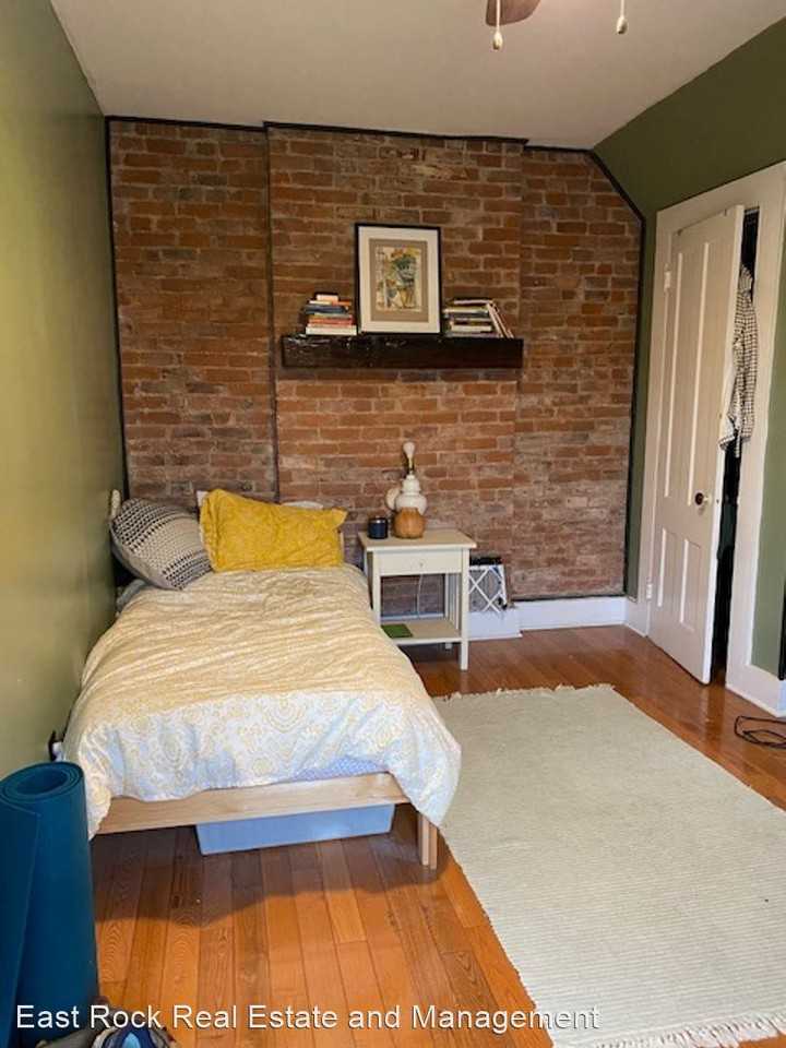 267 Orange Street - Photo 3 of 22
