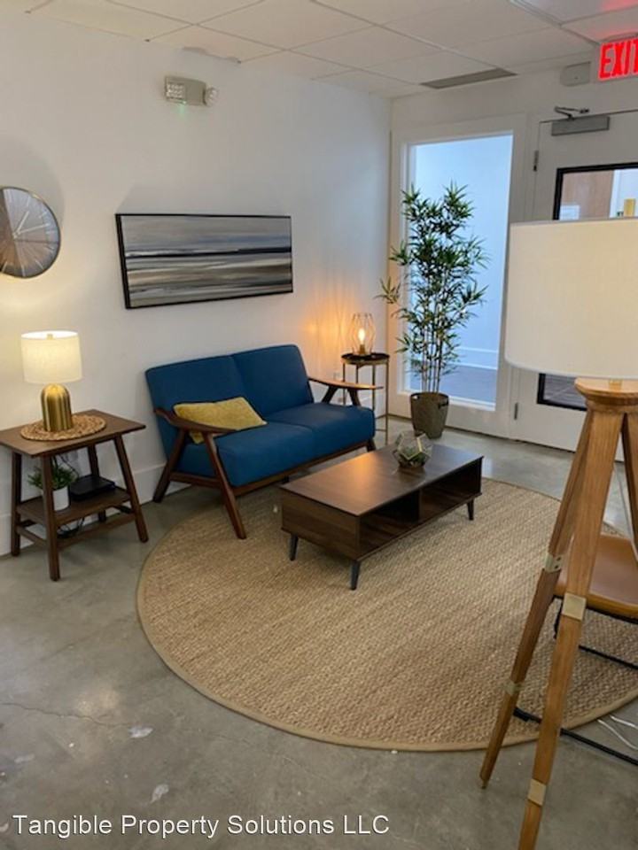 751 E 63rd St - Photo 3 of 4