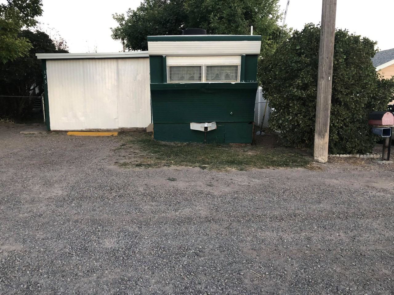 123 11th St - Photo 2 of 9