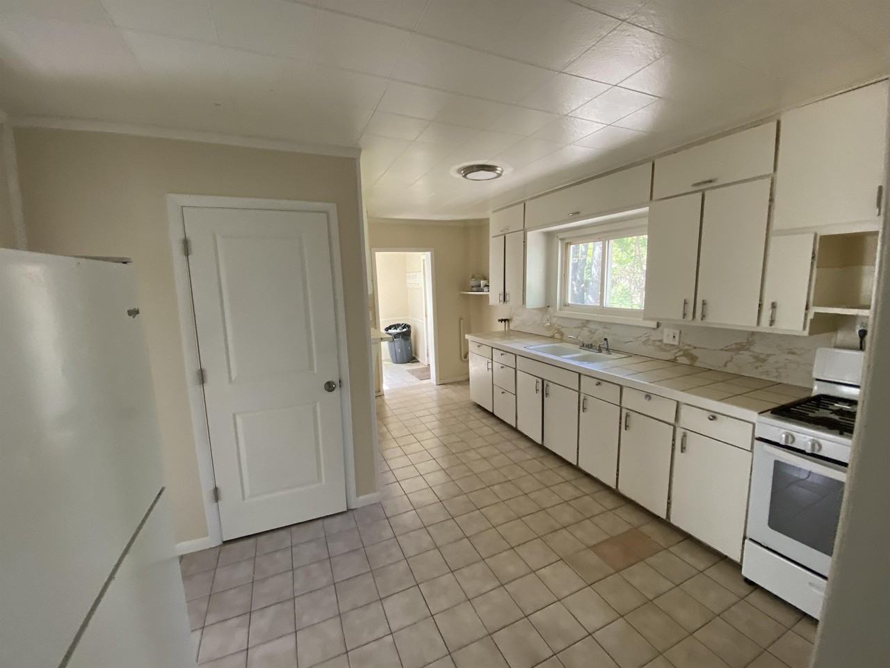 316 Maplelawn St Se #1 - Photo 3 of 13