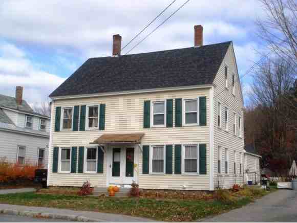 216 Main St - Photo 2 of 10
