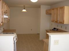 104 Asbury Dr - Photo 2 of 11