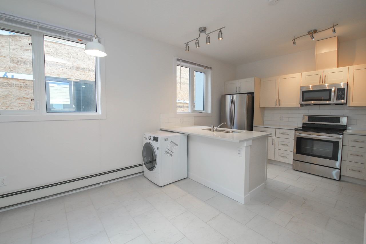 10823 83 Avenue Northwest - Photo 6 of 16