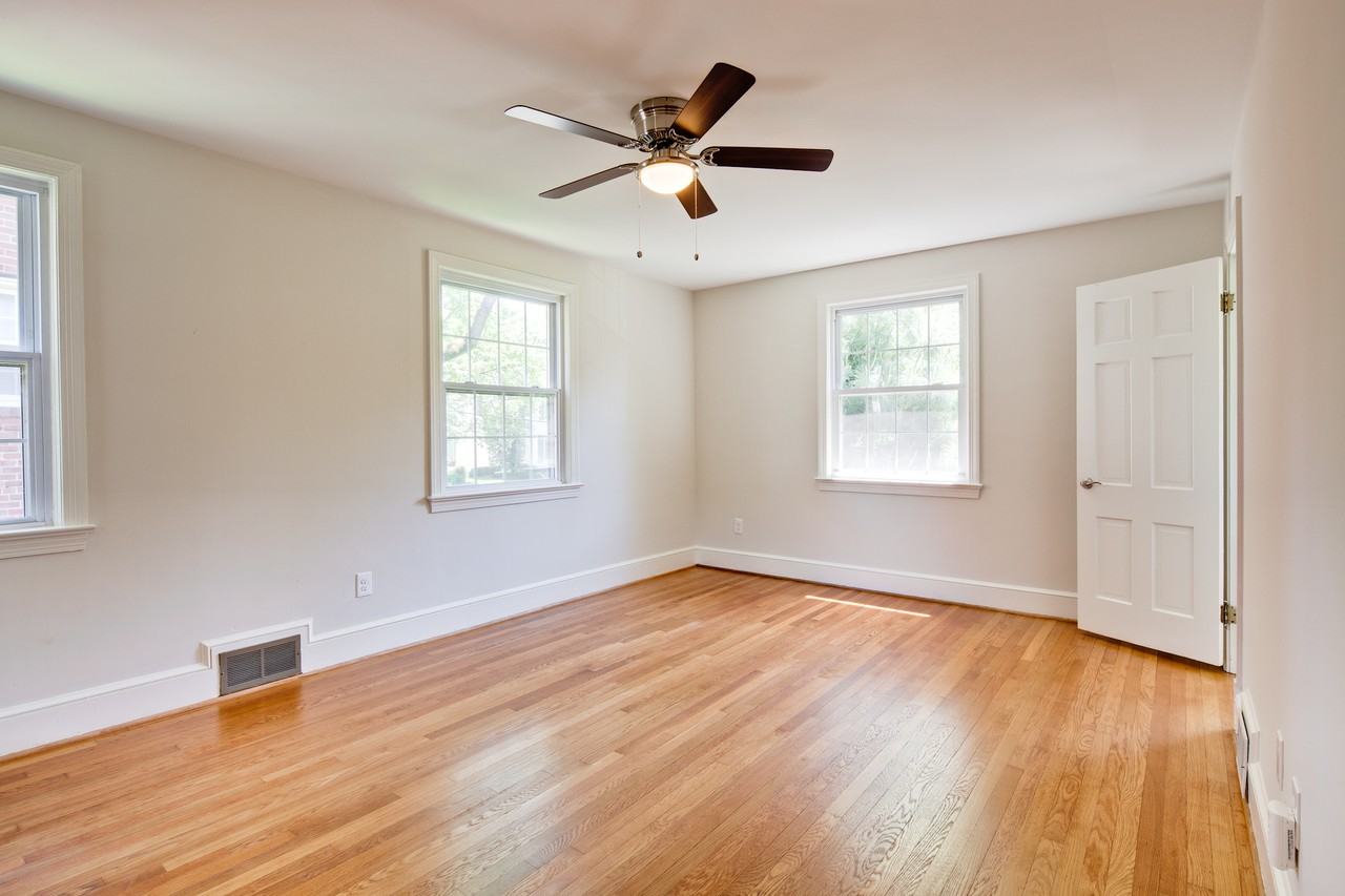 1667 Primrose Rd Nw #1 - Photo 5 of 20