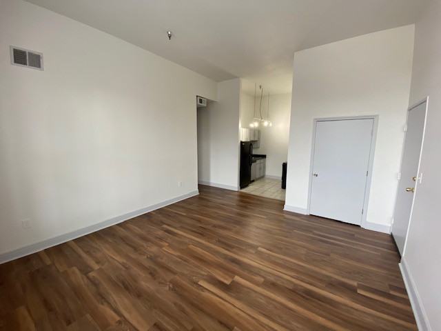310 DelawareUnit 301 #301 - Photo 4 of 23