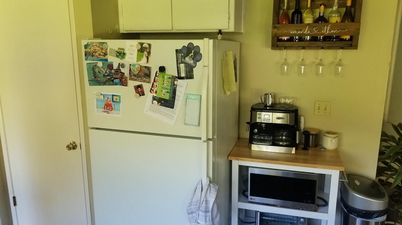 835 Greenwich Dr #1 - Photo 7 of 21