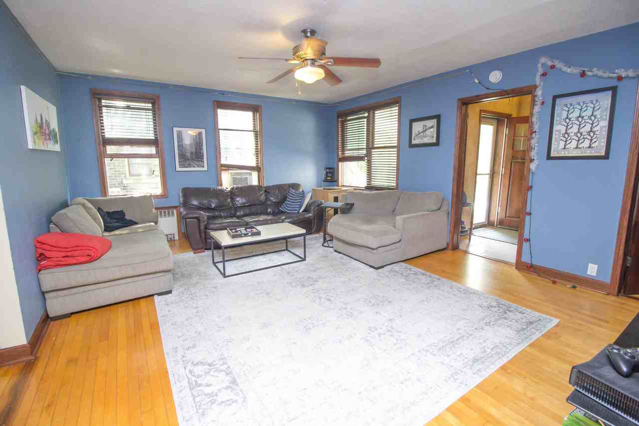 1834 N Humboldt Ave Frnt #1834 - Photo 4 of 16