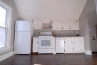102 Harriet St S #3 - Photo 3 of 14
