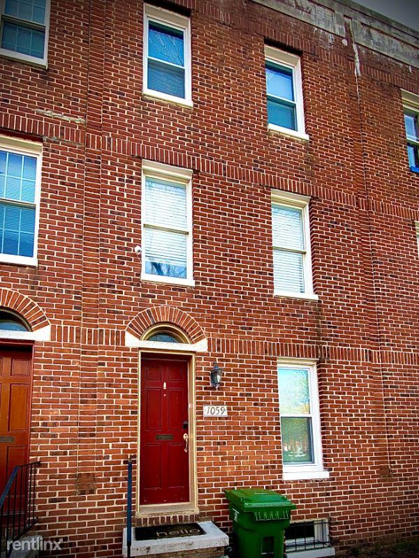 1059 W Barre St - Photo 2 of 9